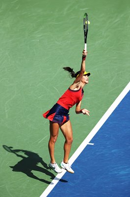 Emma Raducanu Great Britain serves Quarter Final US Open 2021