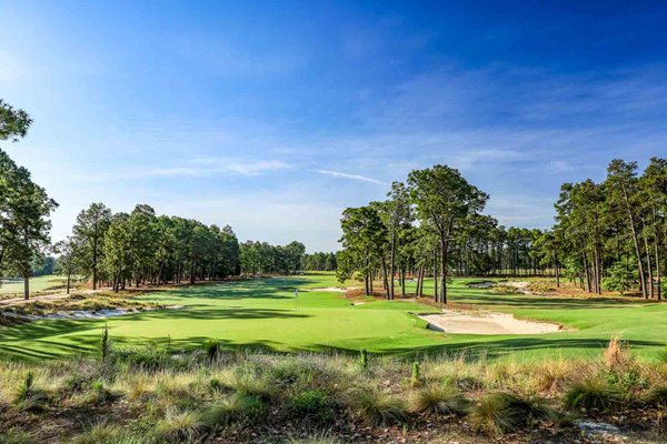 Par 4 16th hole Pinehurst No2 Course North Carolina USA