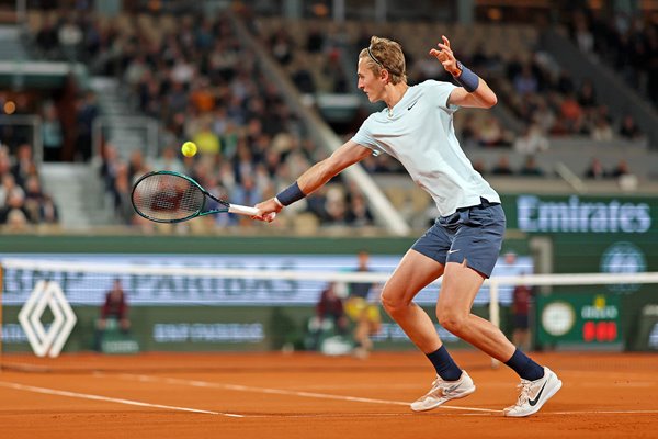 Sebastian Korda USA backhand control v Carlos Alcaraz French Open Paris 2024