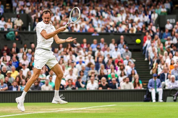 Daniil Medvedev forehand v Jannik Sinner Italy Quarter Final Wimbledon 2024