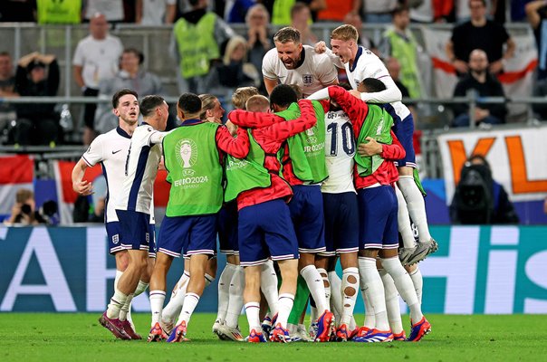 England celebrate Ollie Watkins winning goal v Netherlands Semi-Final EURO 2024