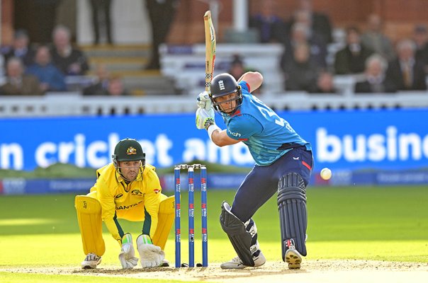 Jamie Smith England bats v Josh Inglis Australia 4th ODI Lord's 2024