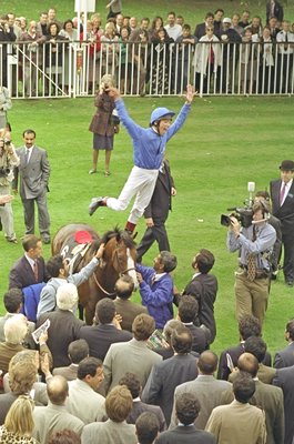 Frankie Dettori celebrates winning all 7 races in 1 day Royal Ascot 1996