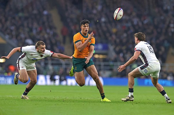 Joseph Suaalii Australia v England pass Autumn Series Twickenham 2024