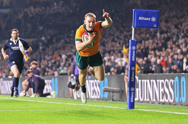 Max Jorgensen Australia scores winning try England Autumn Series Twickenham 2024