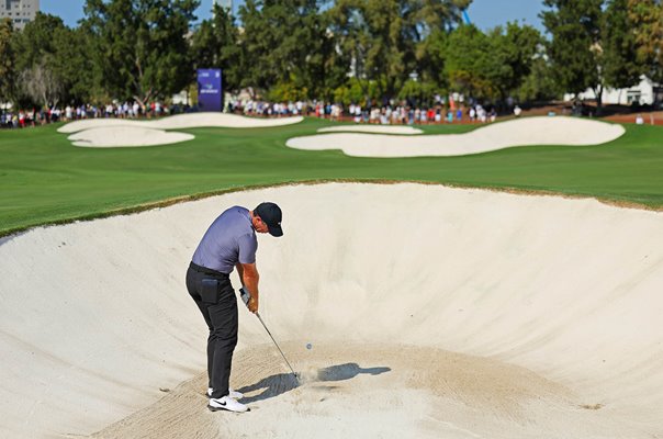 Rory McIlroy faiway bunker DP World Tour Championship Dubai 2024 