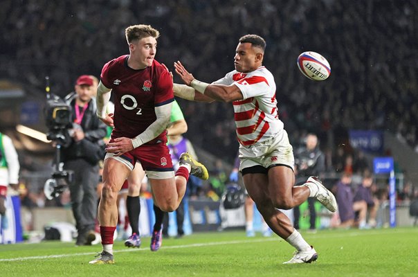 Tommy Freeman England behind the back pass v Japan Autumn Series 2024