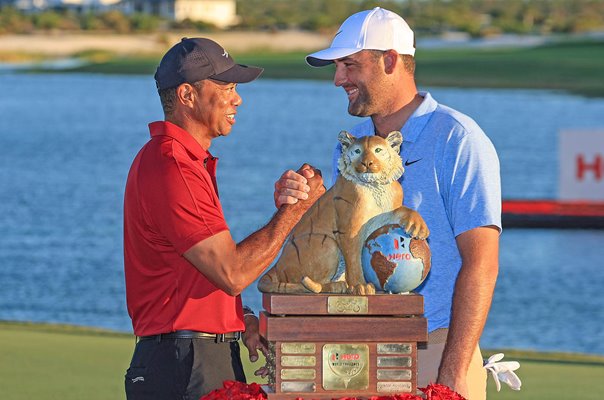 Tiger Woods congratulates Scottie Scheffler USA Hero World Challenge Bahamas 2024 