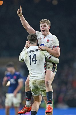 Fin Smith & Tommy Freeman celebrate England win v France Twickenham Six Nations 2025