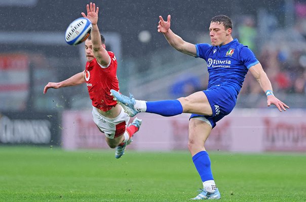 Tomos Williams Wales charge down v Paolo Garbisi Italy kick Rome Six Nations 2025