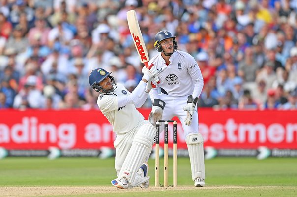 Shubman Gill India bats v England wicketkeeper Jamie Smith Edgbaston 2025