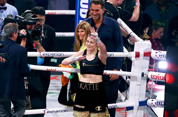 Katie Taylor celebrates after defeating Amanda Serrano New York 2025