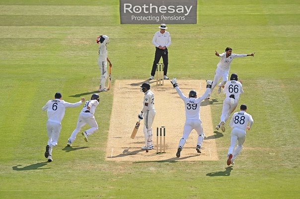 Shoaib Bashir England celebrates winning wicket v India Lord's Test 2025
