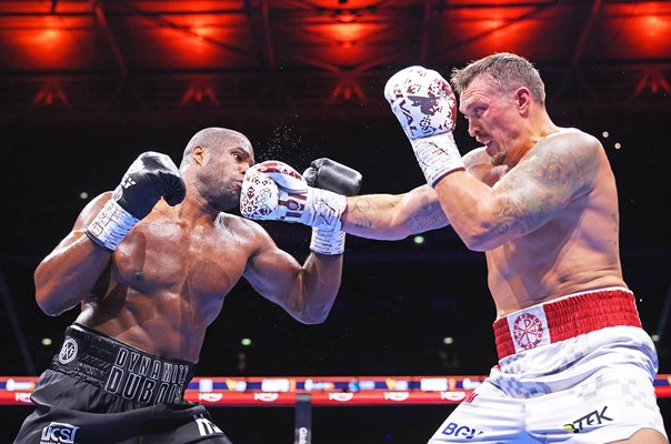 Oleksandr Usyk punches Daniel Dubois Wembley London 2025