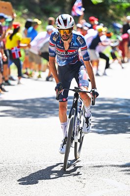 Valentin Paret-Peintre France climbs Mont Ventoux Stage 16 Tour de France 2025