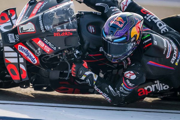 Jorge Martin Spain and Aprilia Racing Qatar Moto GP 2025