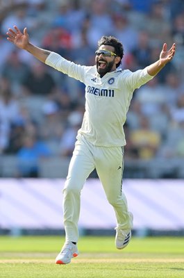 Ravindra Jadeja India celebrates Joe Root wicket 4th Test Old Trafford 2025
