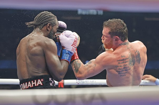 Canelo Alvarez Mexico upper cut v Terence Crawford USA Las Vegas 2025