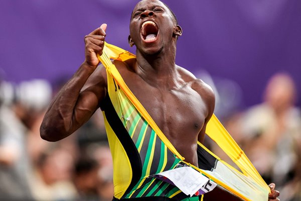 Oblique Seville Jamaica celebrates 100m gold World Athletics Tokyo 2025