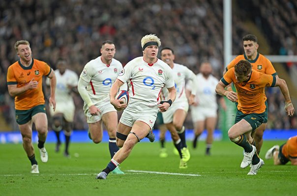 Henry Pollock England scoring run v Australia Autumn Series Twickenham 2025