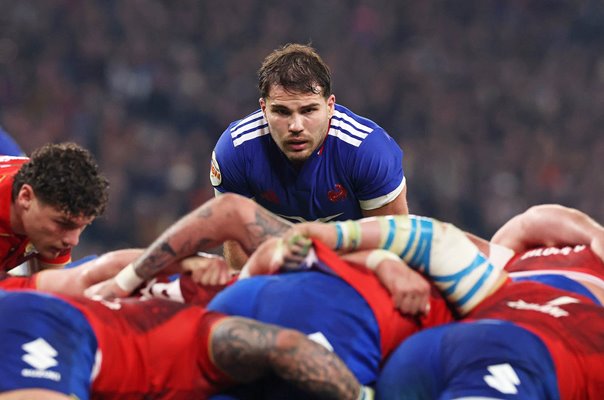 Antoine Dupont France scrum watch v Italy Lille Six Nations 2026
