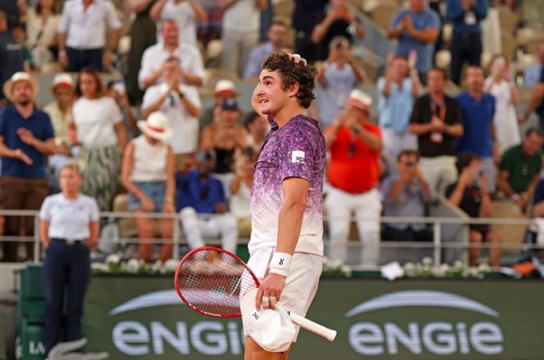 Joao Fonseca Brazil celebrates win v Novak Djokovic French Open 2026