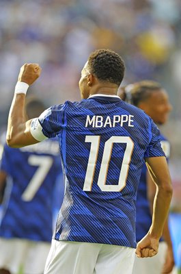 Kylian Mbappe France celebrates v Sweden Last 32 New Jersey World Cup 2026