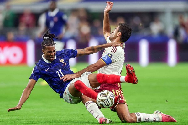 Rodri Spain v Michael Olise France semi final Dallas World Cup 2026