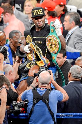 Floyd Mayweather Jr. beats Canelo Alvarez Las Vegas 2013